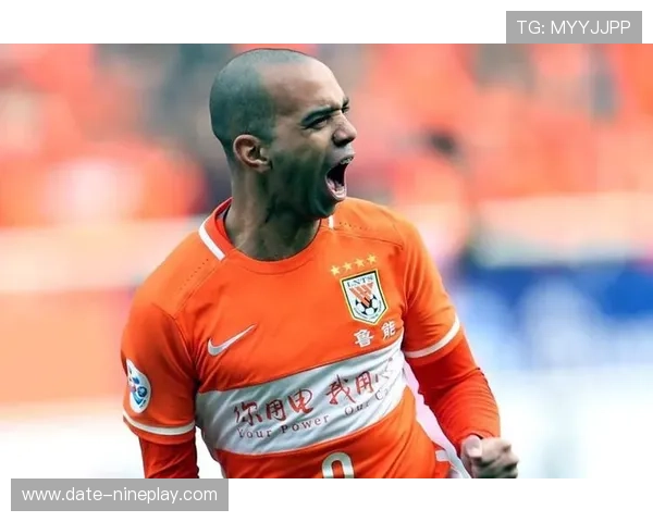 谁才是当今足坛最潮流巨星球场内外时尚品味全面解析